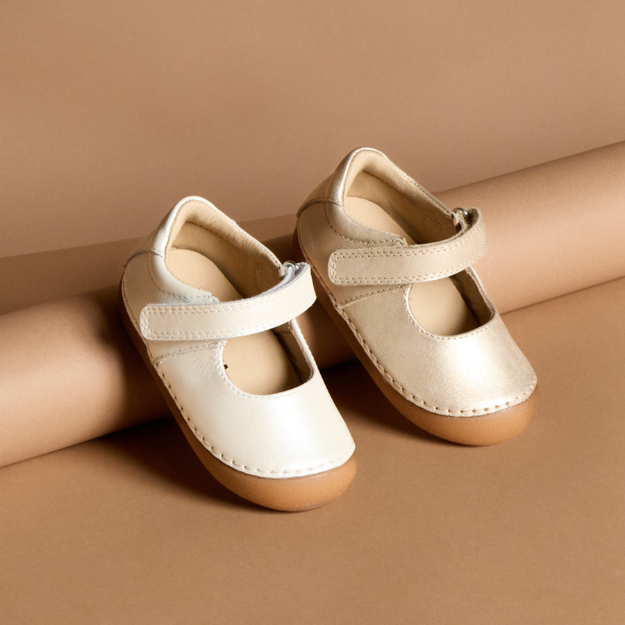 Foot-Friendly First Walkers 