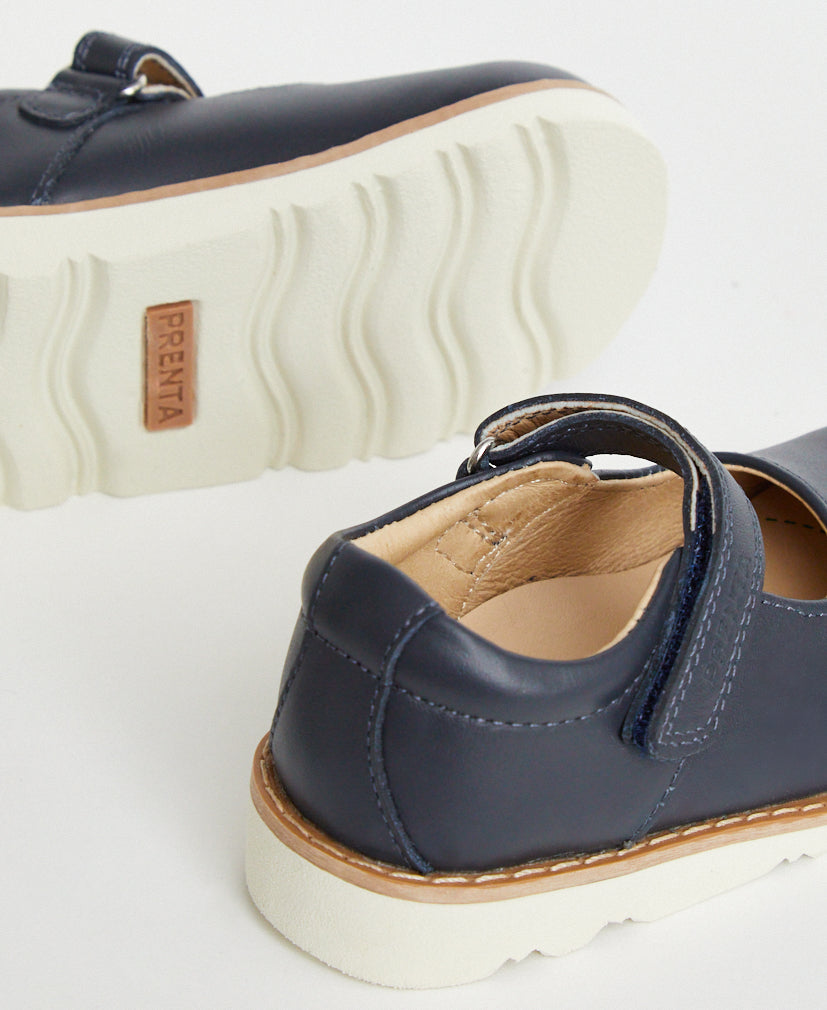 Clarks navy girls shoes online