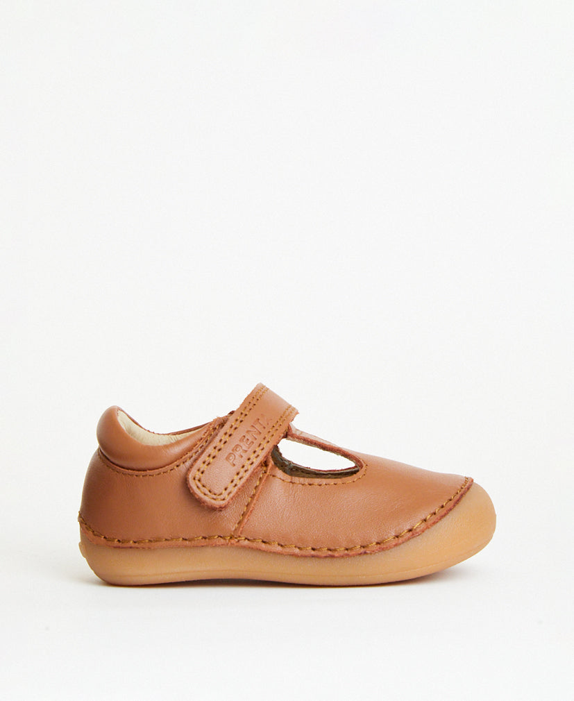 Atlas Tan Leather First Walker Shoe